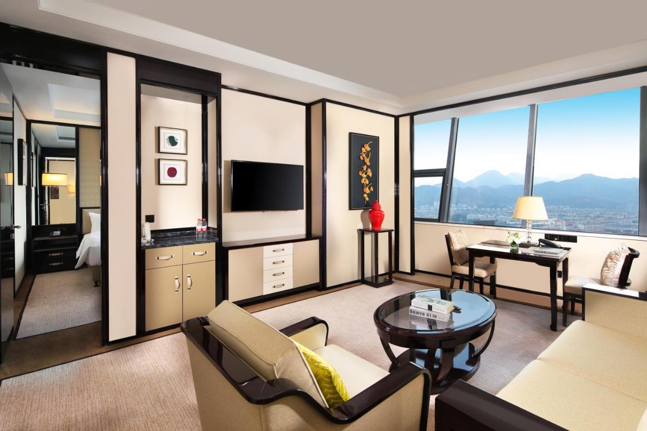 Howard Johnson Plaza Ningbo Extérieur photo