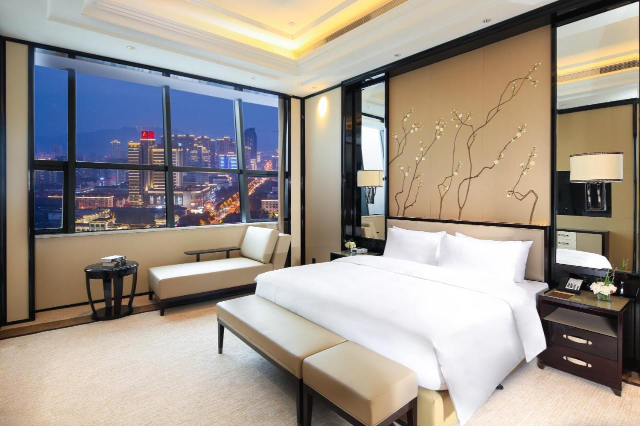 Howard Johnson Plaza Ningbo Extérieur photo